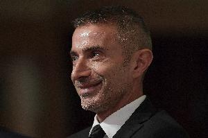 Bwin-电讯报：枪手总监同时谈约克雷斯和塞斯科，可能是为了更有利谈判